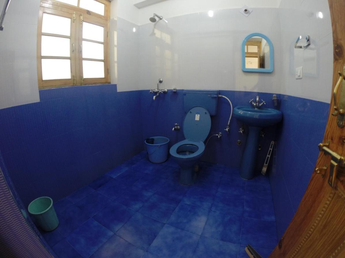 ليه Barath Hotel & Guest House المظهر الخارجي الصورة